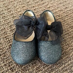 Glittery Black Toddler Girls Shoes with Bow